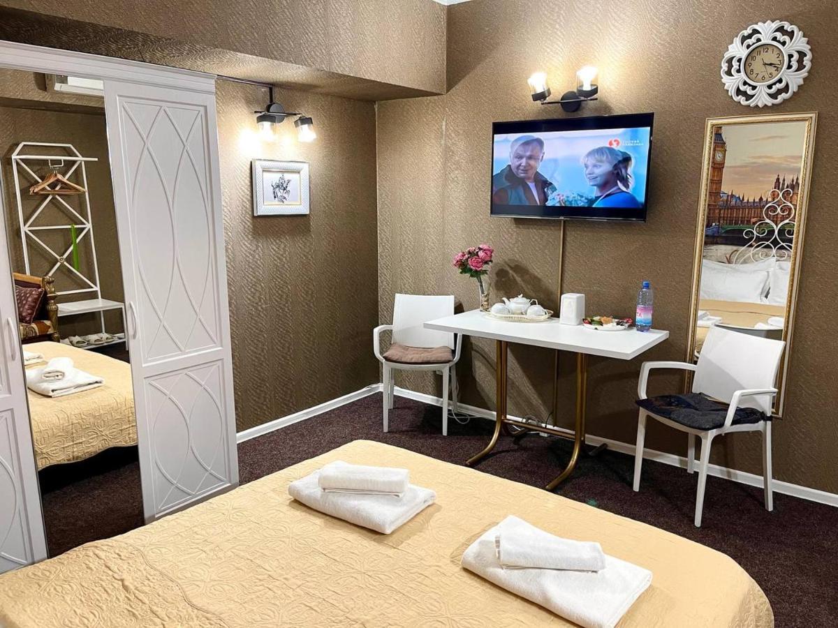 Les Mini Hotel Almati Kültér fotó