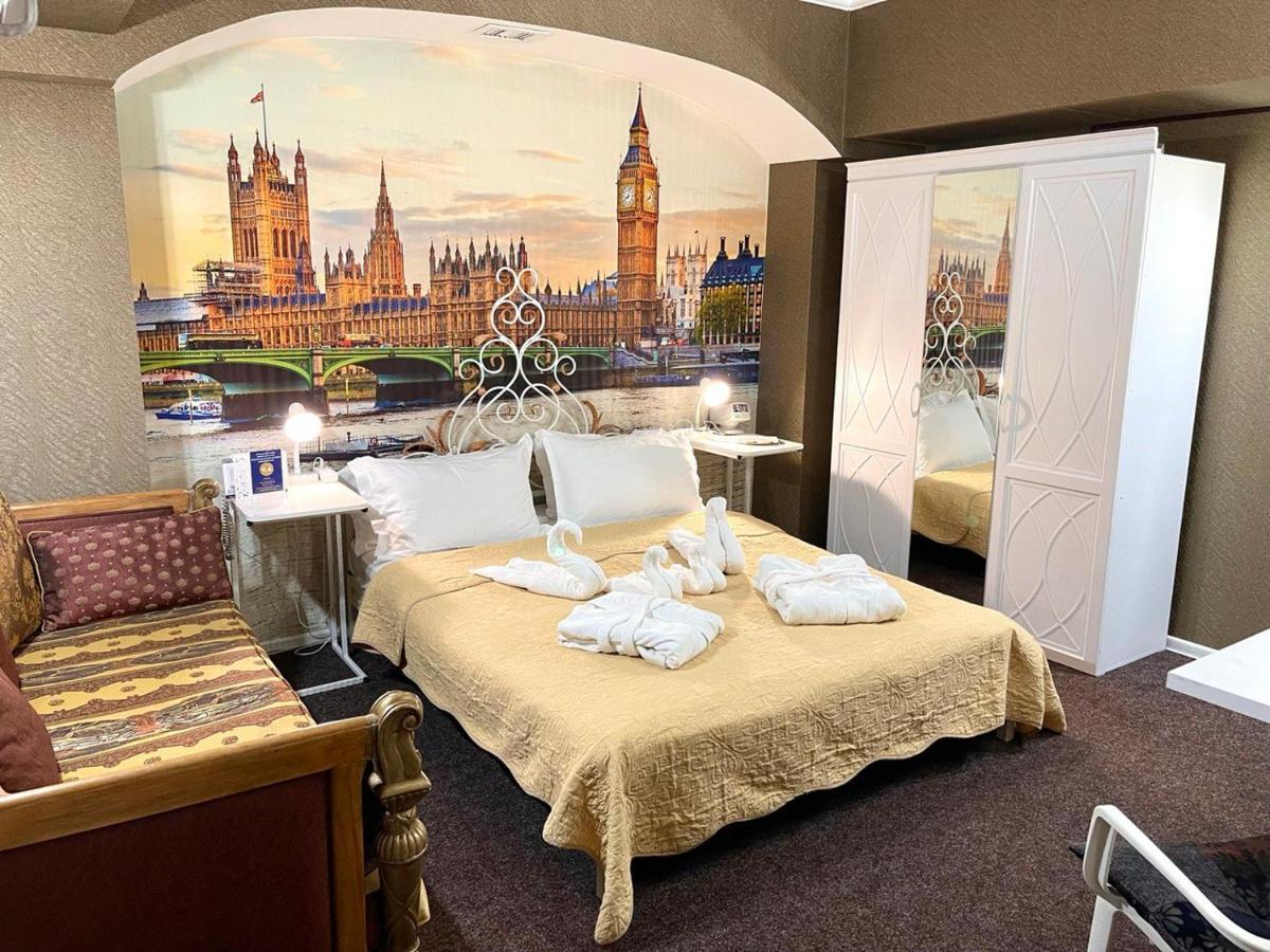 Les Mini Hotel Almati Kültér fotó